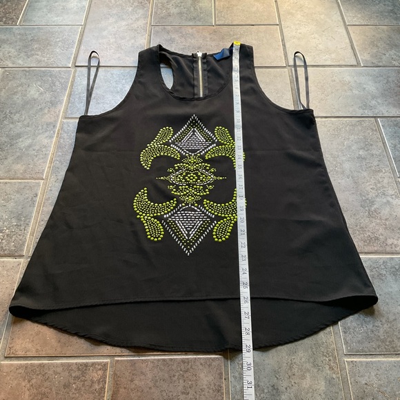 Beaded Racerback Hi Lo Tank - Picture 7 of 9